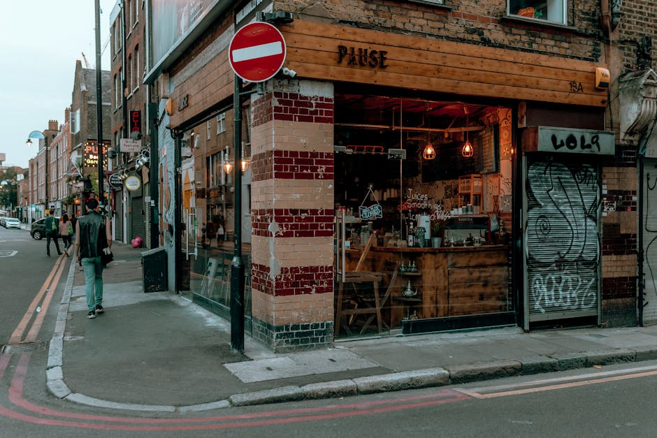 https://rubbishremovalshoreditch.co.uk/blog/old-street-office-rubbish-removal-for-small-businesses/